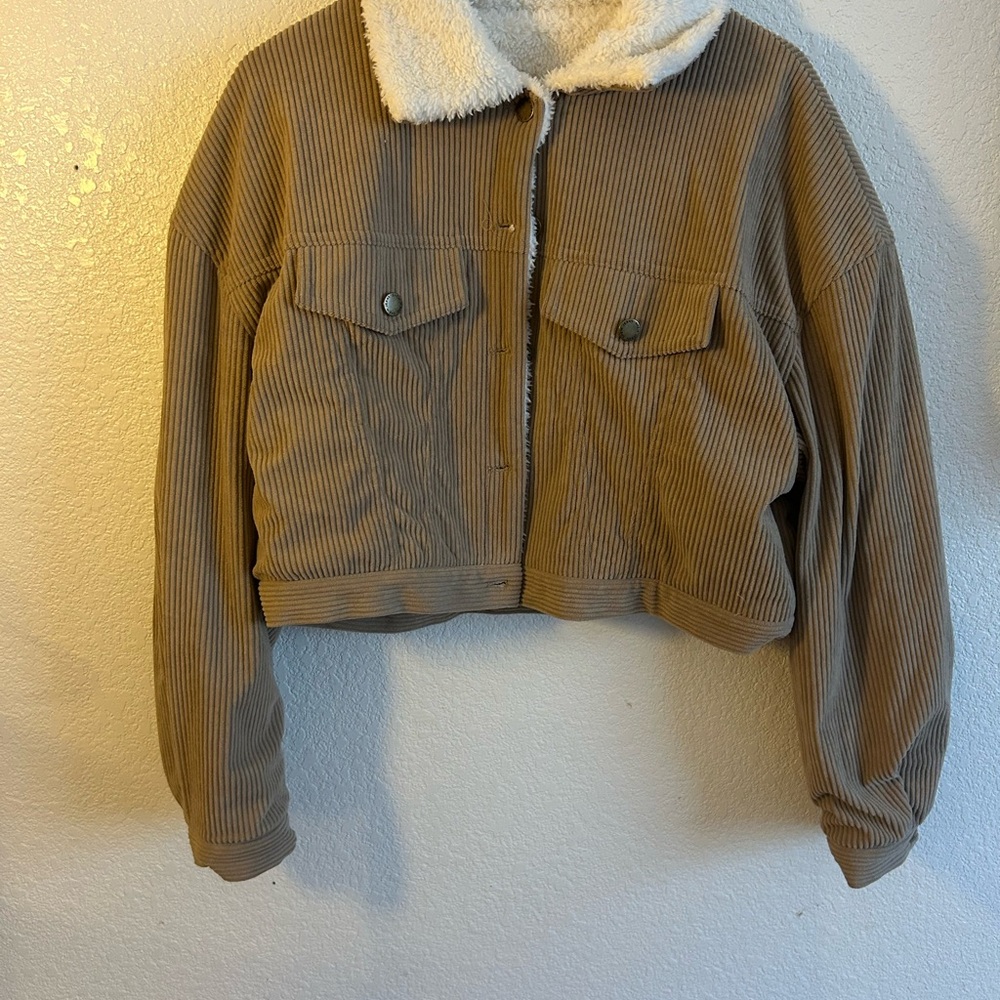 Corduroy Sherpa-Lined Cropped Jacket - Brown